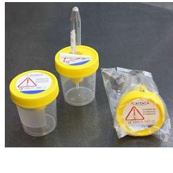 CONTENITORE PER URINA DA 120ML TAPPO A VITE CON DISPOSITIVO DI PRELIEVO DA PROVETTA SOTTOVUOTO IN POLIPROPILE - Farmaciapacini.it