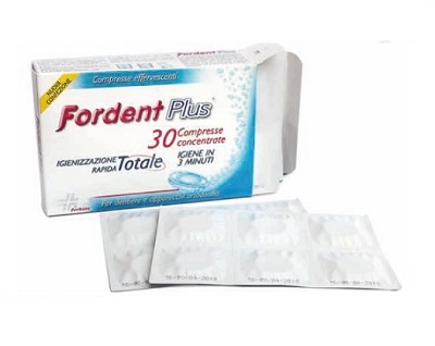 FORDENT PLUS 30 COMPRESSE CONCENTRATE PER DENTIERE E APPARECCHI ORTODONTICI - Farmaciapacini.it